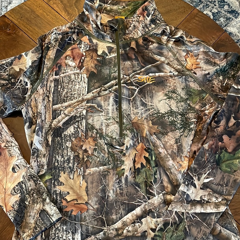 Camo 1/2 zip pullover